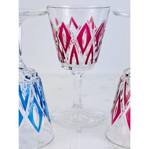 Vintage 1950s wine glasses, VCM Reims French cups, Harlequin pattern, set of 4 - Picture 6 of 9
